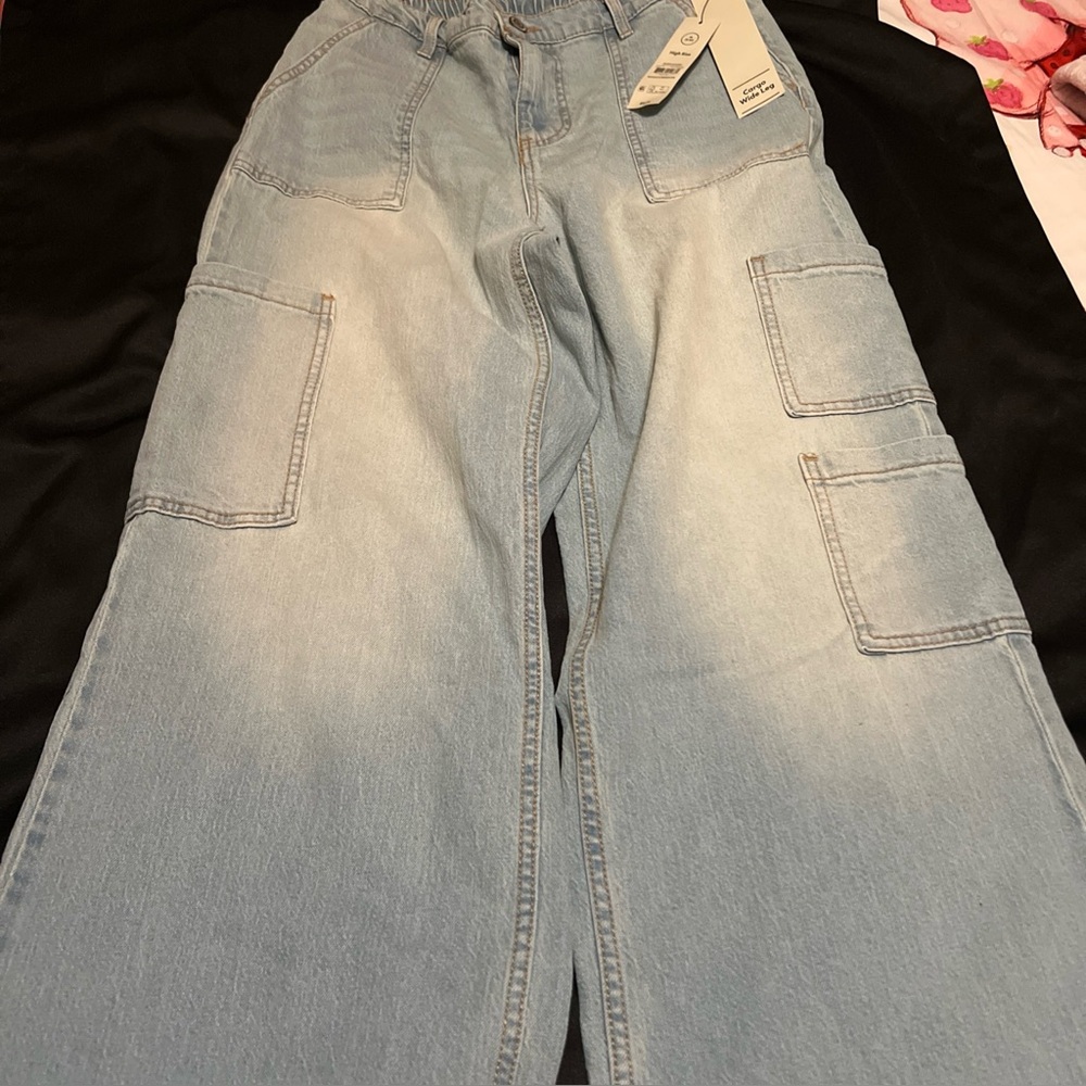 No Boundaries Women’s highRise Wide Leg Pocket Cargo Jeans NWT med light blue